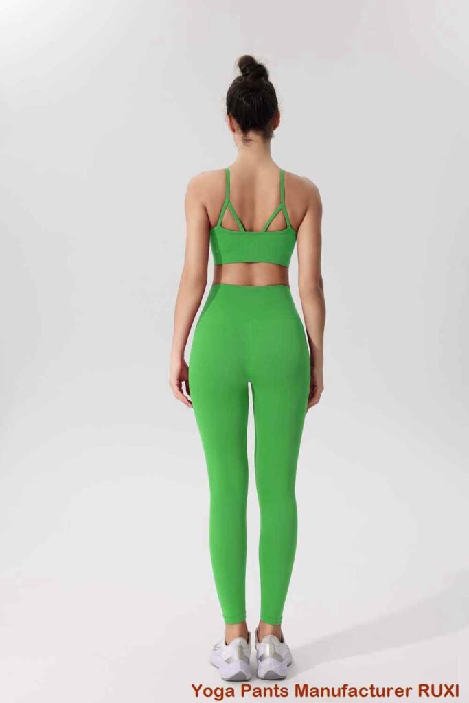 Pantalones de yoga de cintura alta con bolsillos RUXI bn698
