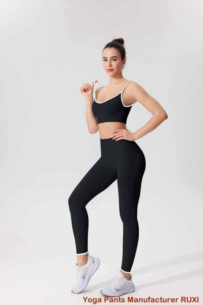 Pantalones de yoga acampanados para piernas cortas RUXI