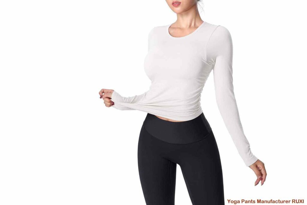 Pantalones de yoga cortos acampanados RUXI bn803